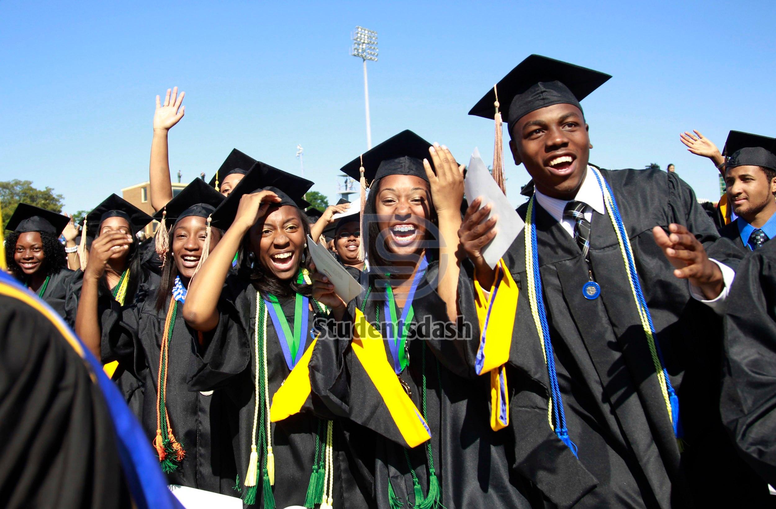 Mistakes to Avoid When Applying for USA Scholarships