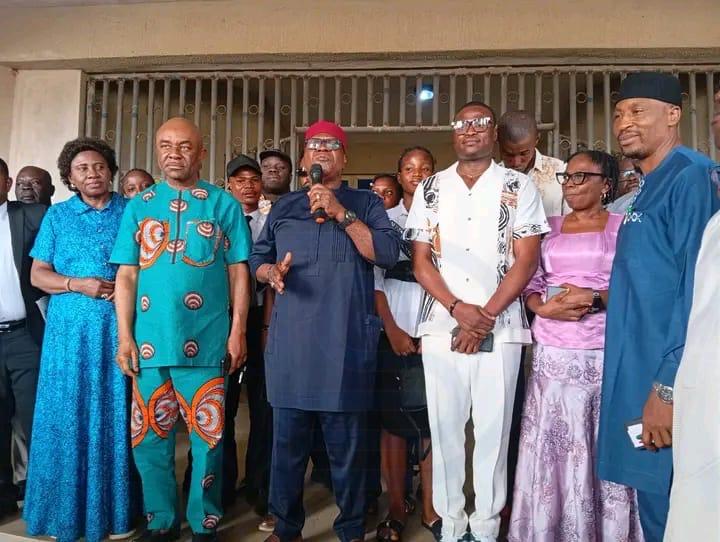 EBSU Vice-Chancellor Donates Brand New Car to Students Union Government